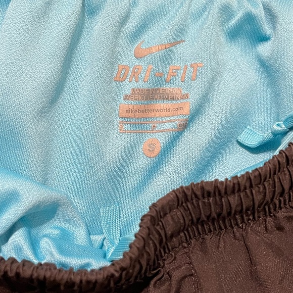 Nike Athletic Shorts - Picture 3 of 4